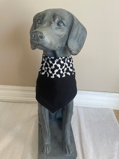 Biscuit Bone Personalized Dog Bandana, alternate view